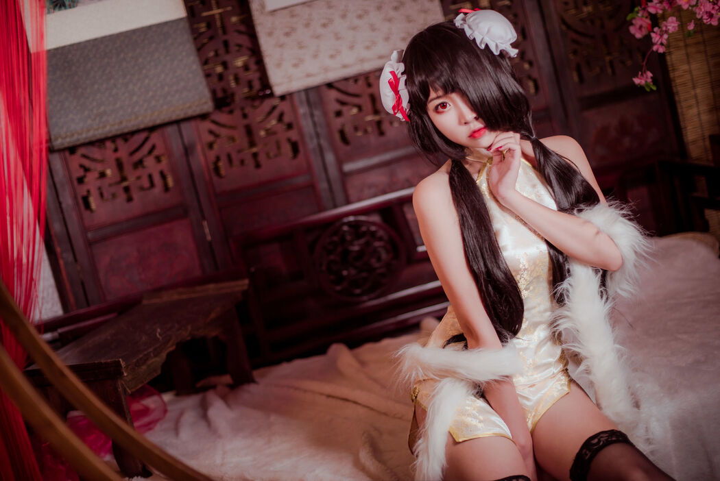 Coser Erzo Nisa "Mad Three Cheongsam"