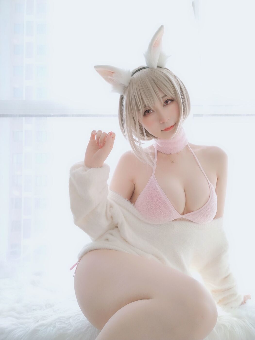 Miss Coser Silver 81 "Little White Rabbit"