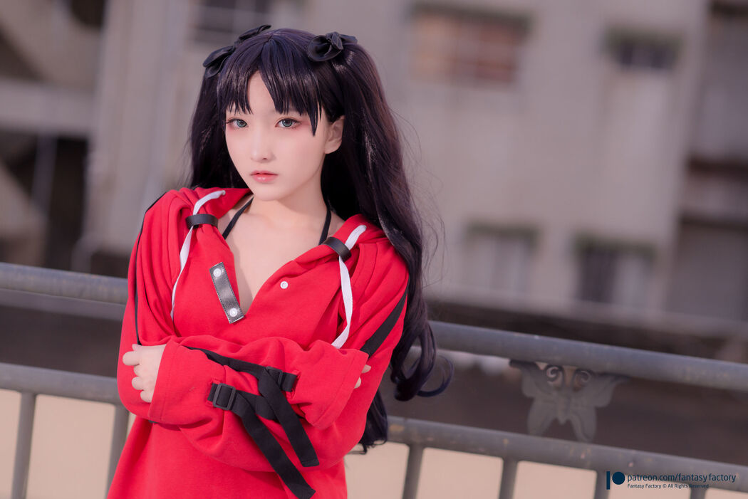 COSER Xiaoding "Bicycle Girl Vinyl Sexy Net Shirt" [Fantasy Factory]