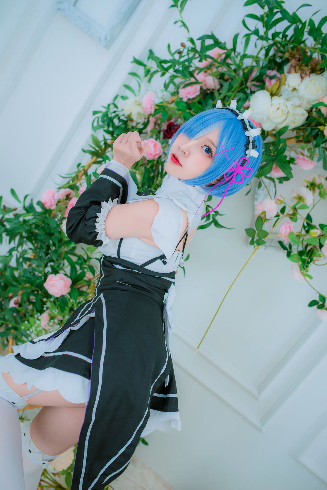 Net Red Coser Erzo Nisa "The Maid of Rem"