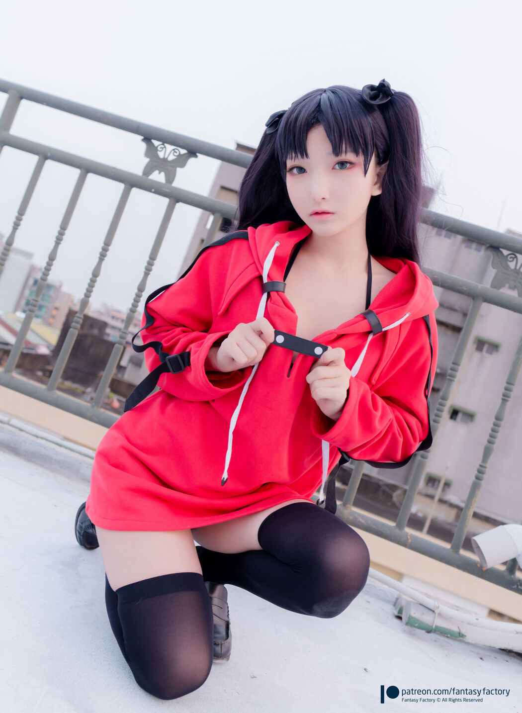 COSER Xiaoding "Bicycle Girl Vinyl Sexy Net Shirt" [Fantasy Factory]