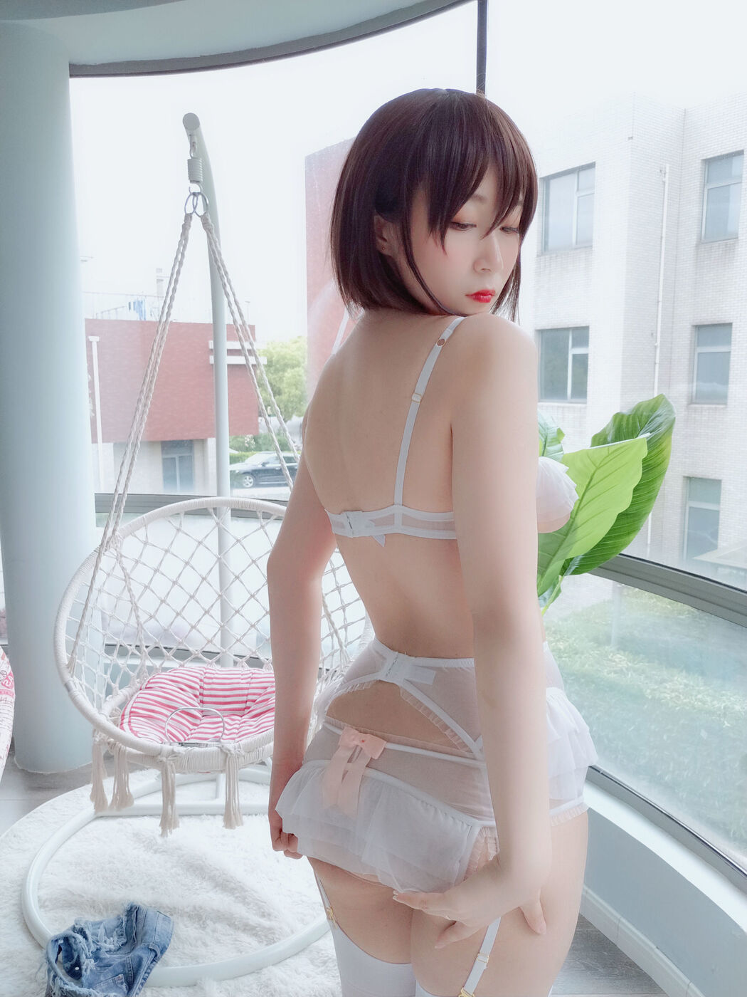COSER Silver 81 "Pure White" [COSPLAY Girl]