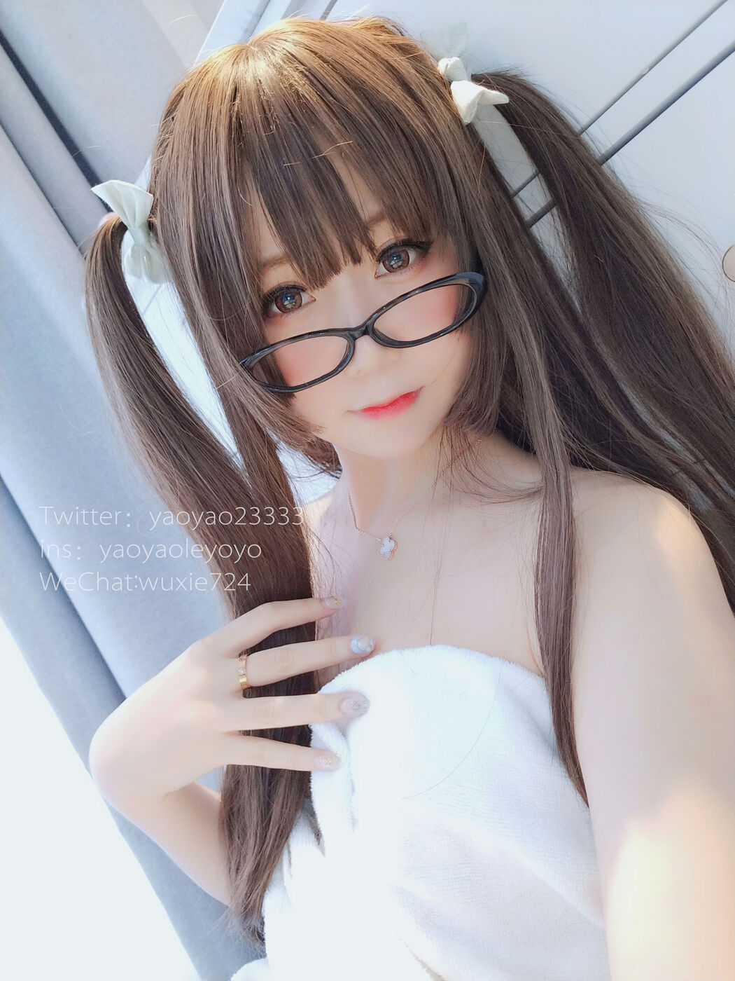 COSER shakes yoyo "Seductive Primary School Girl" [COSPLAY Welfare]