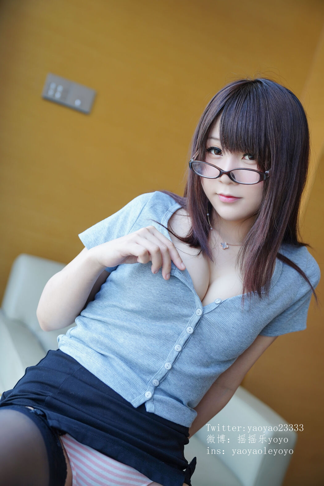 COSER 摇 乐 yoyo 《Uniform 姐》 [COSPLAY Welfare] Cover Photo