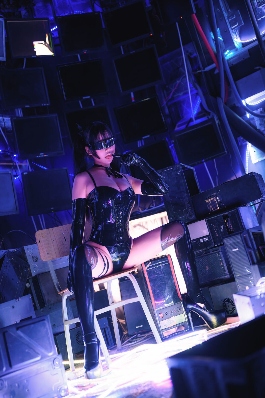 [Net Red Coser Girl] Hold Mo Zi aa "Sexy Shiny Gelcoat"