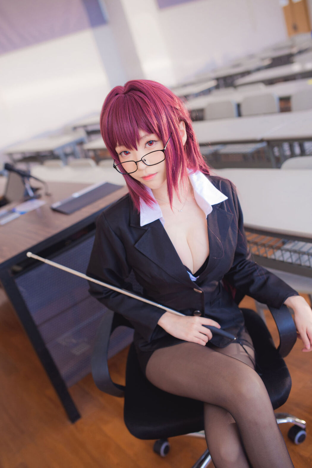 [COS Welfare] Long Legs Coser Qingqingzi Js - Skaha Teacher Cover Photo