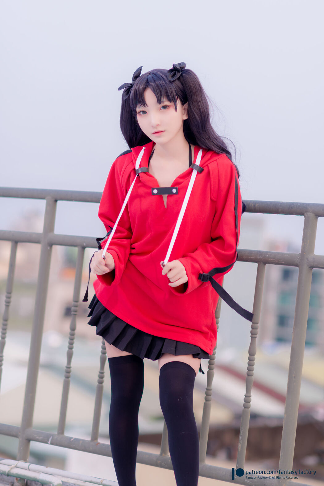 COSER Xiaoding "Bicycle Girl Vinyl Sexy Net Shirt" [Fantasy Factory]