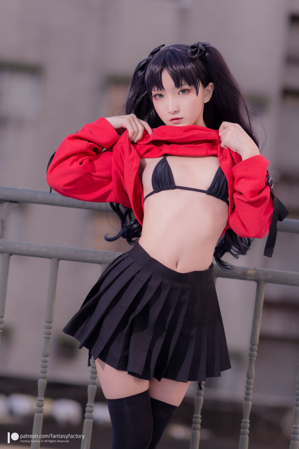 COSER Xiaoding "Bicycle Girl Vinyl Sexy Net Shirt" [Fantasy Factory]