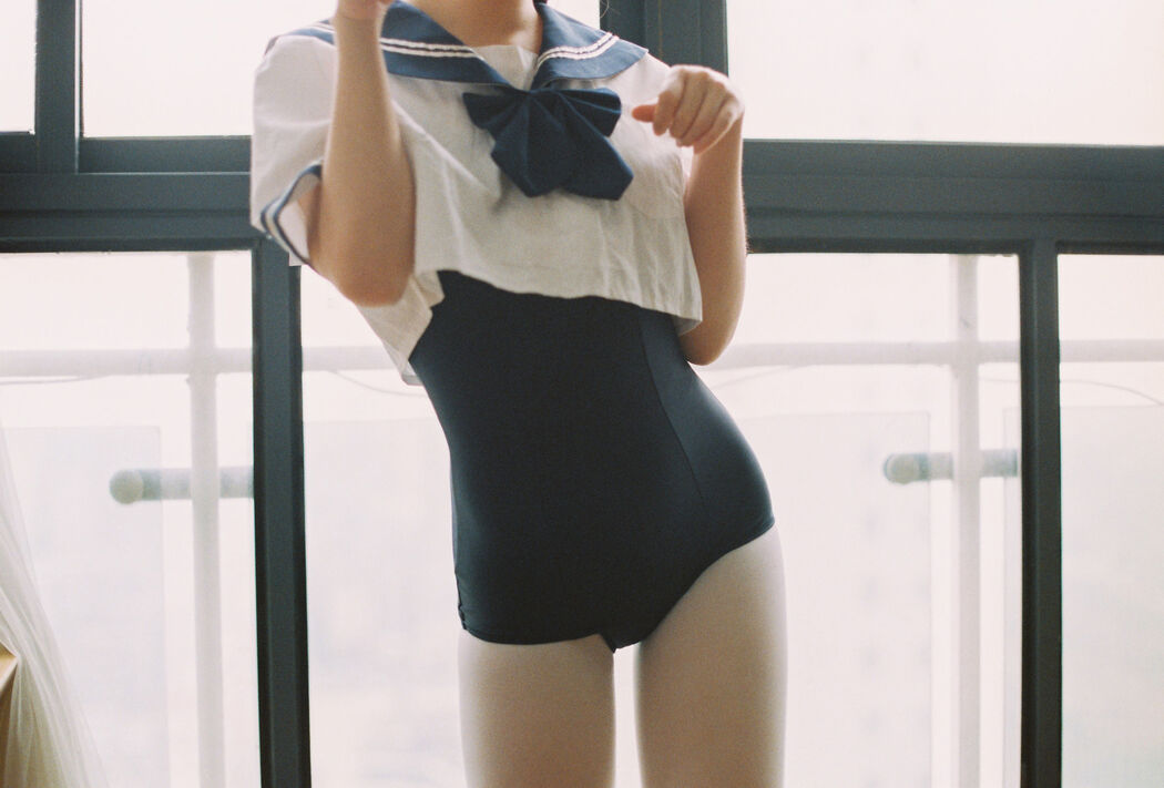 [COS Welfare] Cute and popular Coser Noodle Fairy - Sailor Suit Dead Pool Water