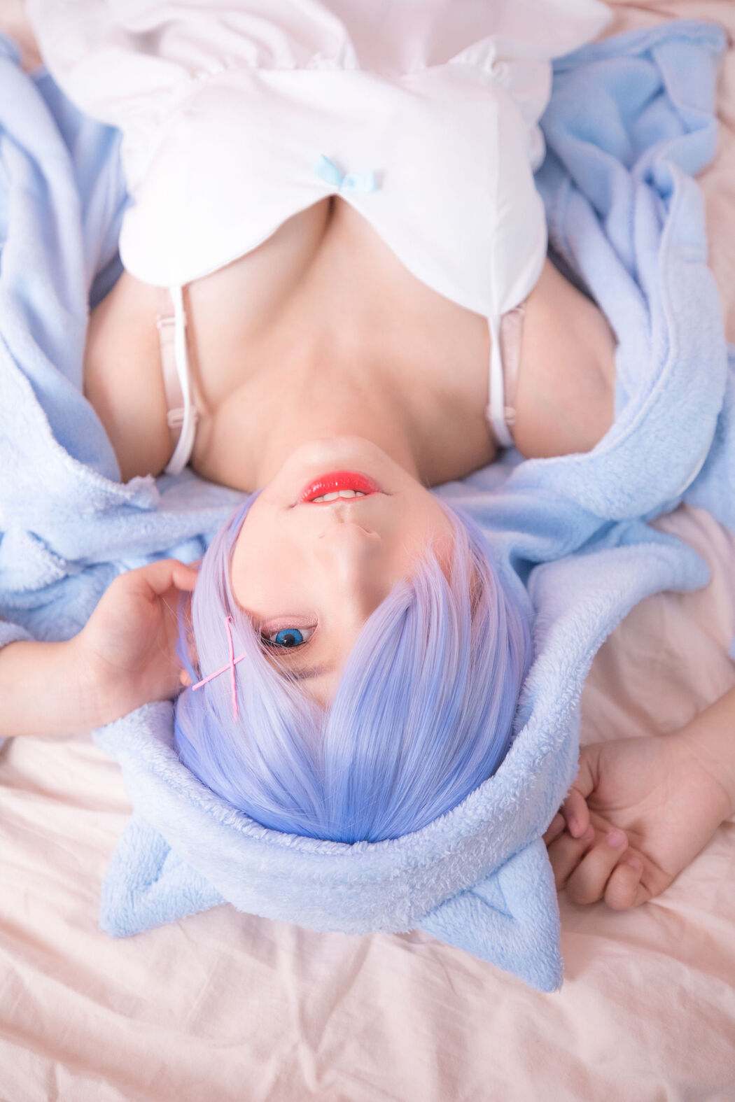 [Net 红 Coser] Furukawa kagura 《Bud》