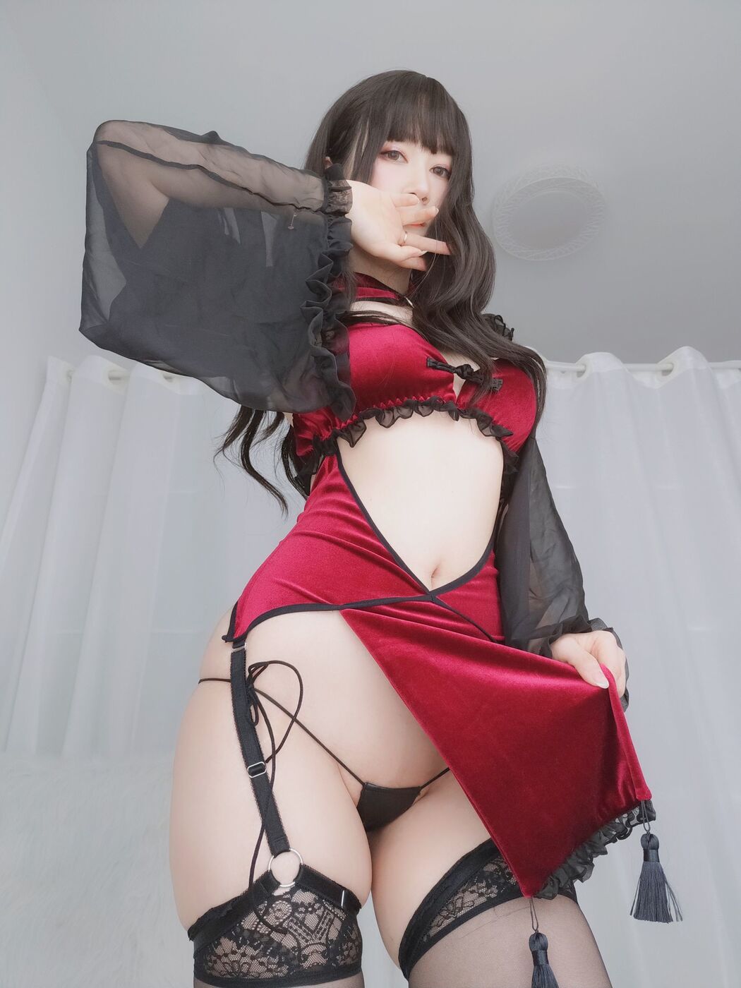 [COS Welfare] Miss Coser Baiyin - Red Velvet Cheongsam