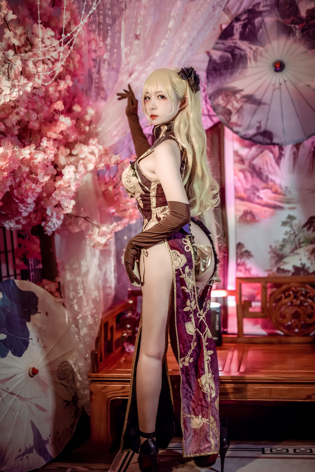 Coser Erzo Nisa "Golden Lotus"