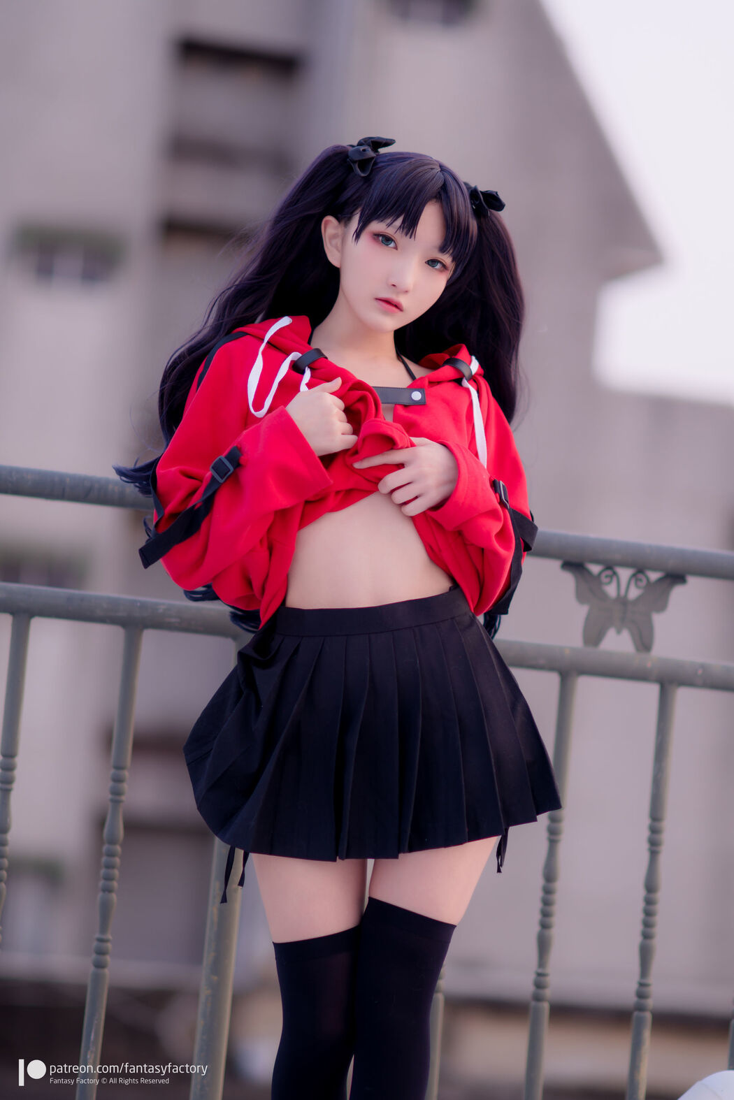 COSER Xiaoding "Bicycle Girl Vinyl Sexy Net Shirt" [Fantasy Factory]