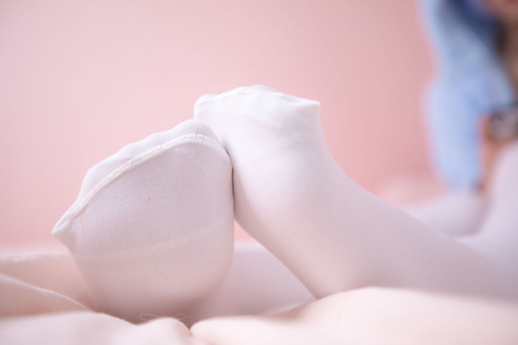 [Net 红 Coser] Furukawa kagura 《Bud》