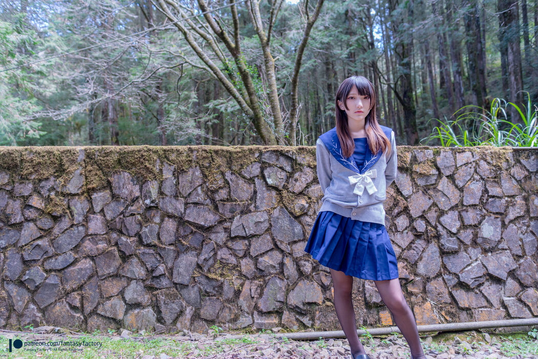 COSER Xiaoding "JK Uniform + Sailor Bunny Outside Shooting" [Fantasy Factory]