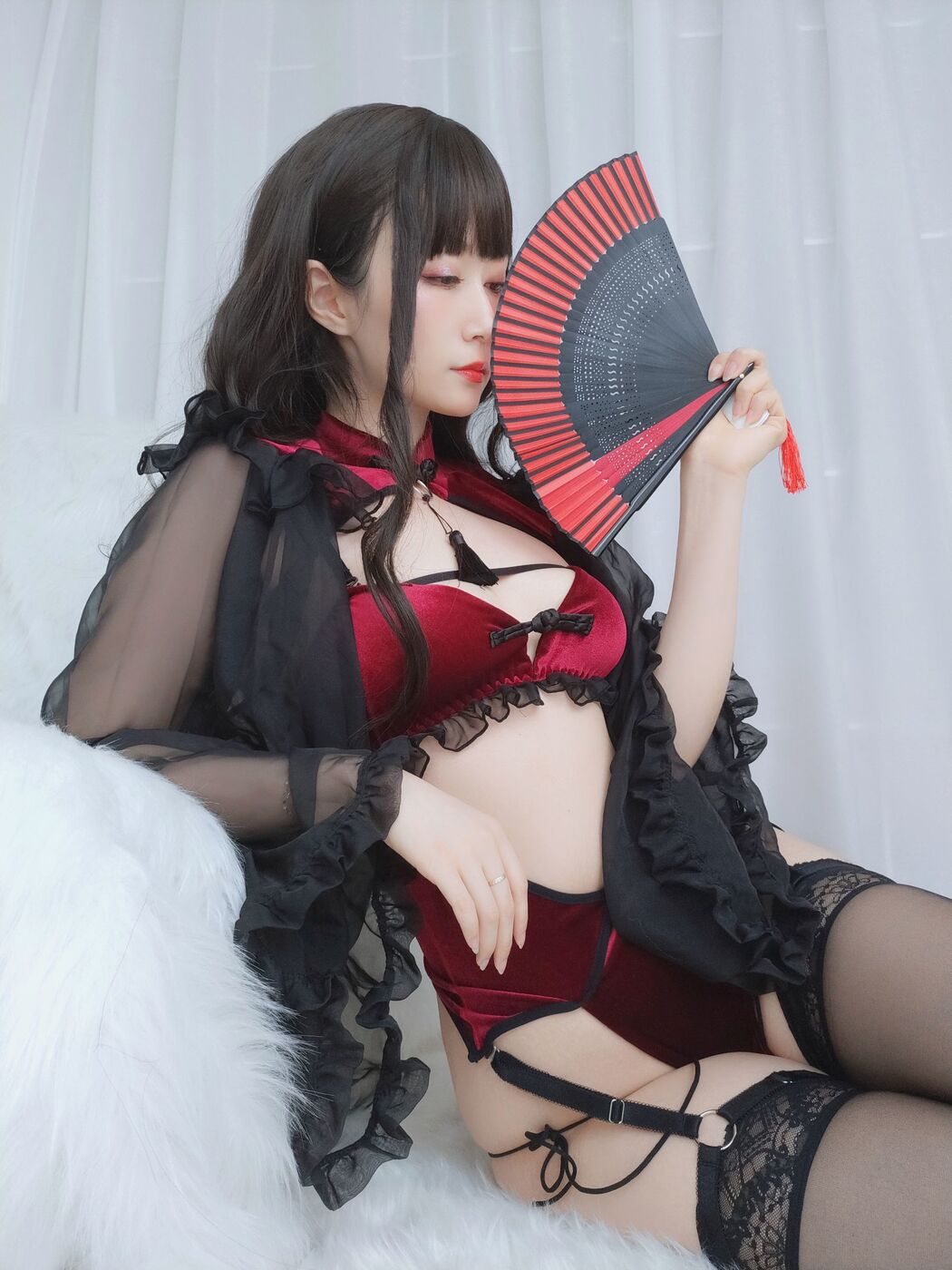 [COS Welfare] Miss Coser Baiyin - Red Velvet Cheongsam