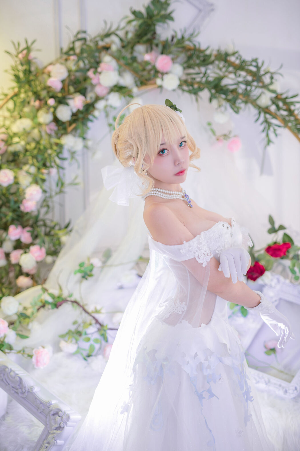 Coser Erzo Nisa "The Flower Marriage"
