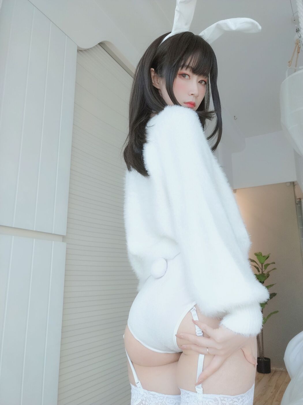 [COS Welfare] Miss Coser Baiyin - White Silk Rabbit