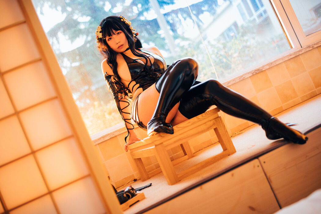 [Anime blogger Coser] Cong Cong Cong Luan "Big Breast Ninja"