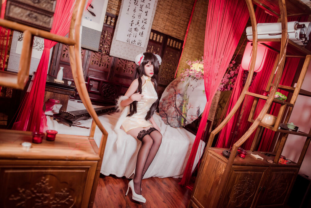 Coser Erzo Nisa "Mad Three Cheongsam"