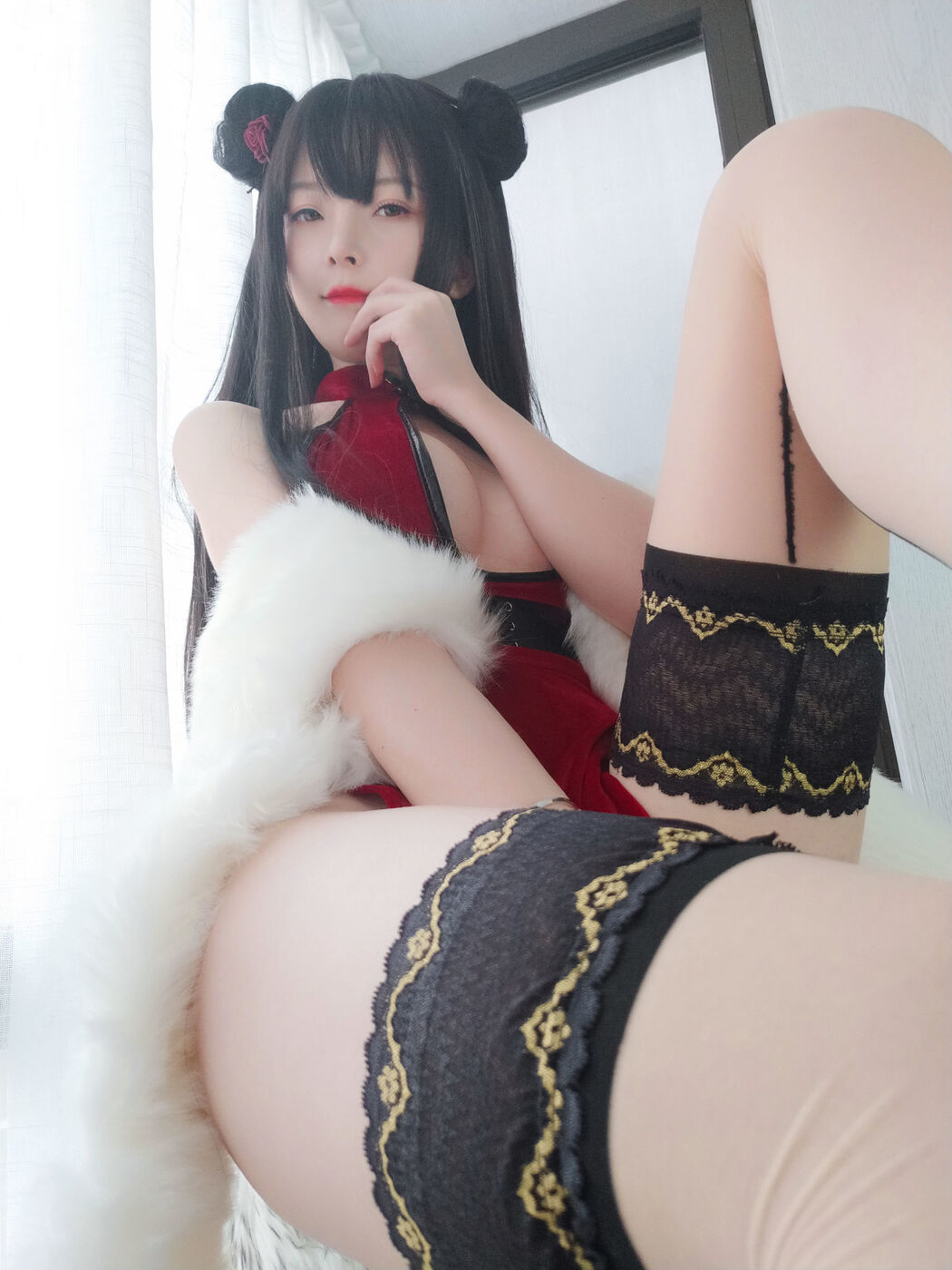 [网红Coser] Yi Xiaoyangze "Crescent Moon Red Rose"