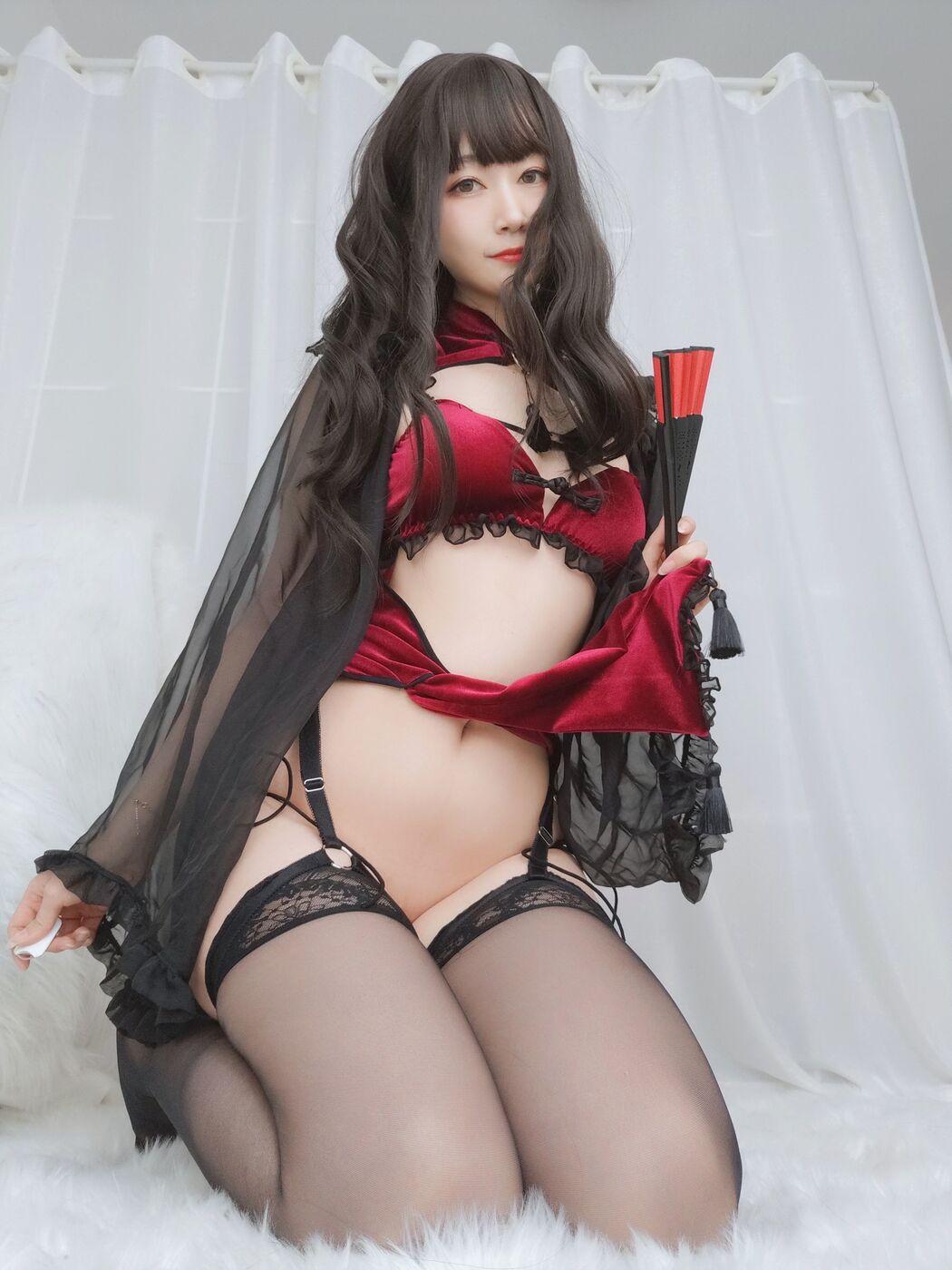 [COS Welfare] Miss Coser Baiyin - Red Velvet Cheongsam