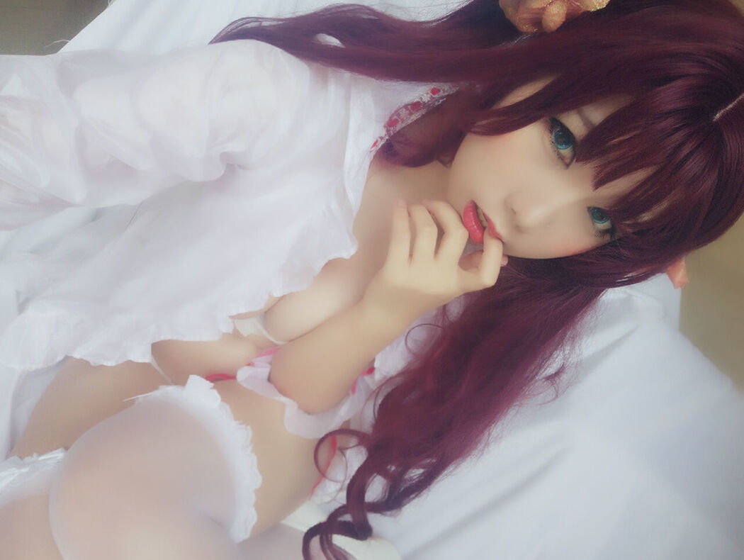 Busty Coser Nozomi Kano "Red Moon Fantasy"
