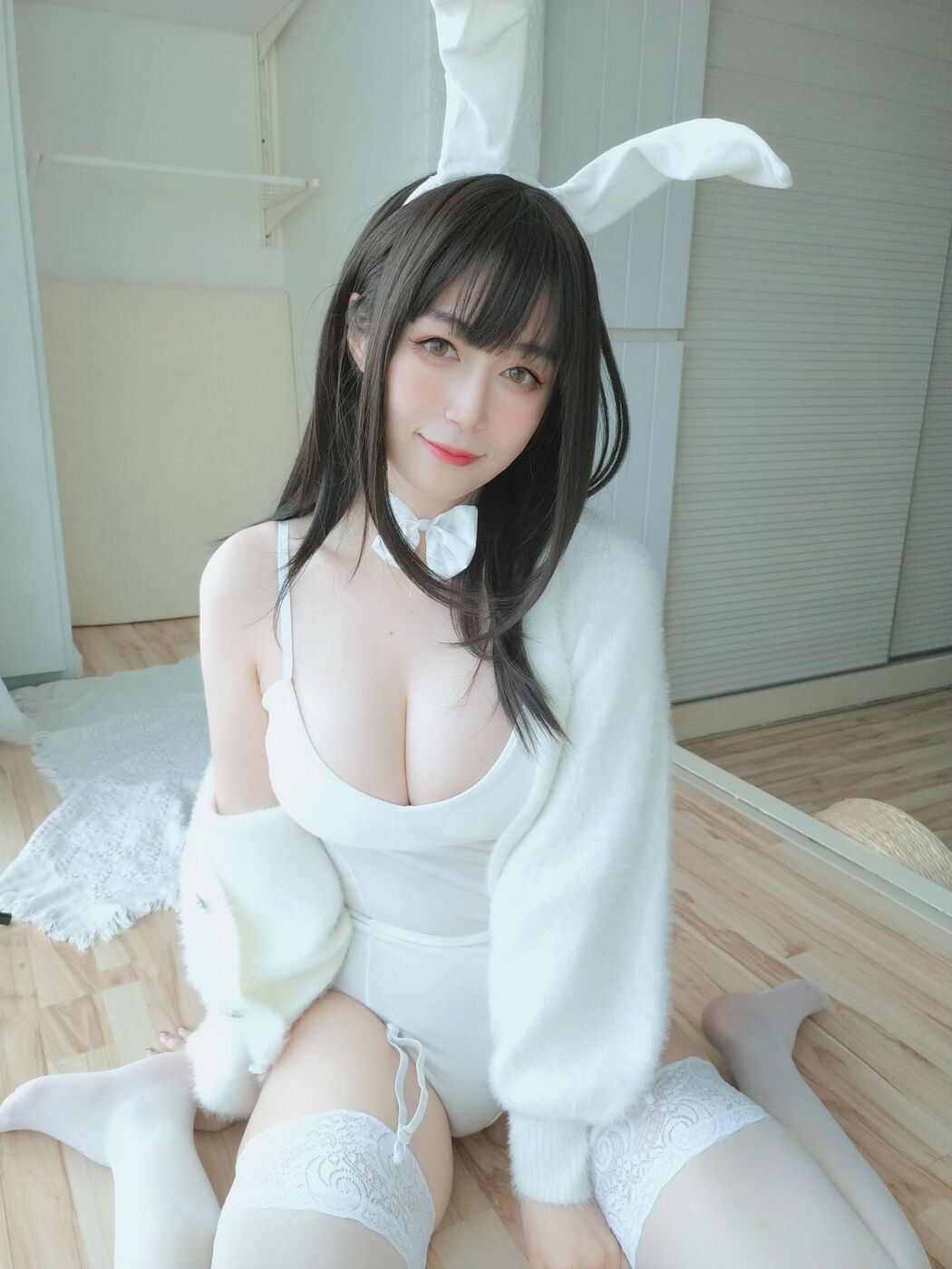 [COS Welfare] Miss Coser Baiyin - White Silk Rabbit