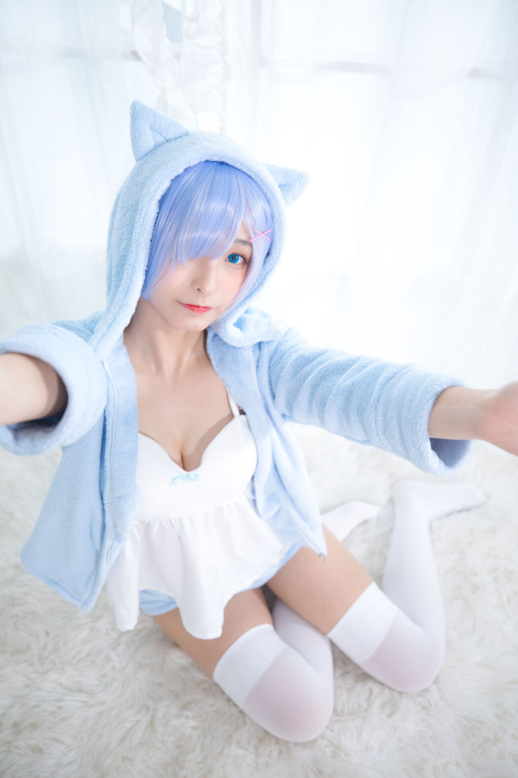 [Net 红 Coser] Furukawa kagura 《Bud》