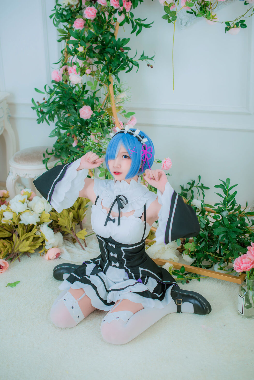 Net Red Coser Erzo Nisa "The Maid of Rem"