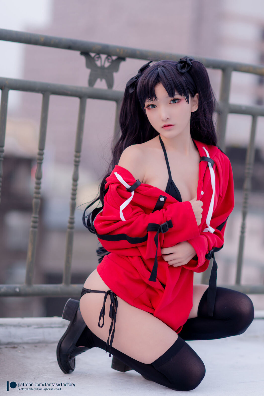 COSER Xiaoding "Bicycle Girl Vinyl Sexy Net Shirt" [Fantasy Factory]