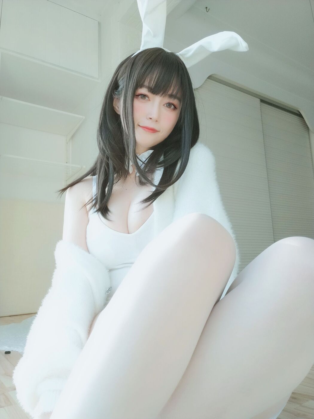 [COS Welfare] Miss Coser Baiyin - White Silk Rabbit