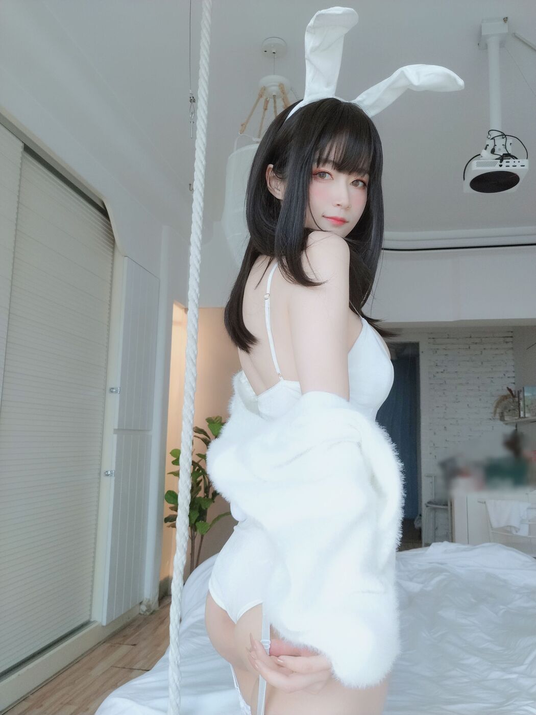 [COS Welfare] Miss Coser Baiyin - White Silk Rabbit
