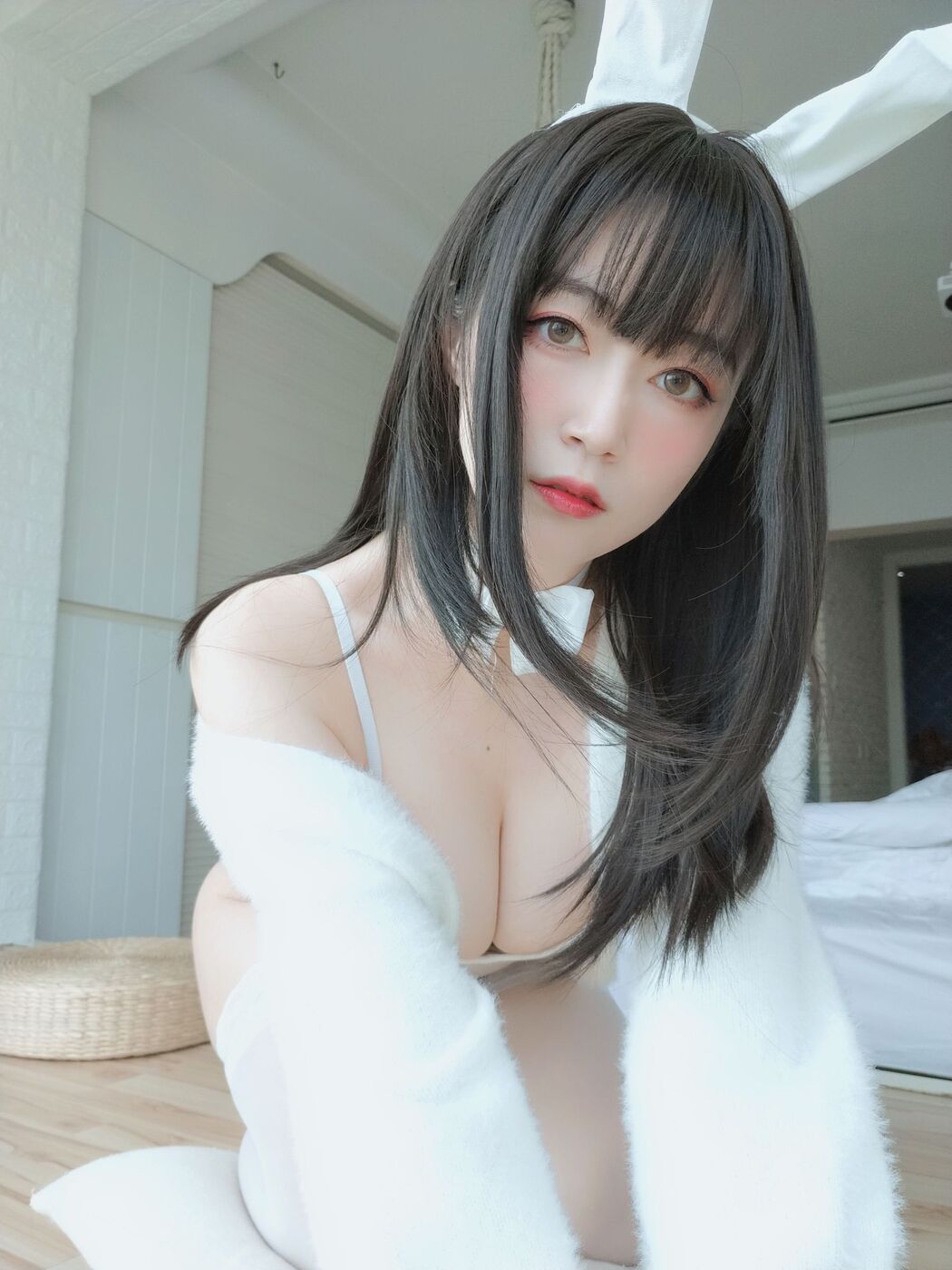 [COS Welfare] Miss Coser Baiyin - White Silk Rabbit