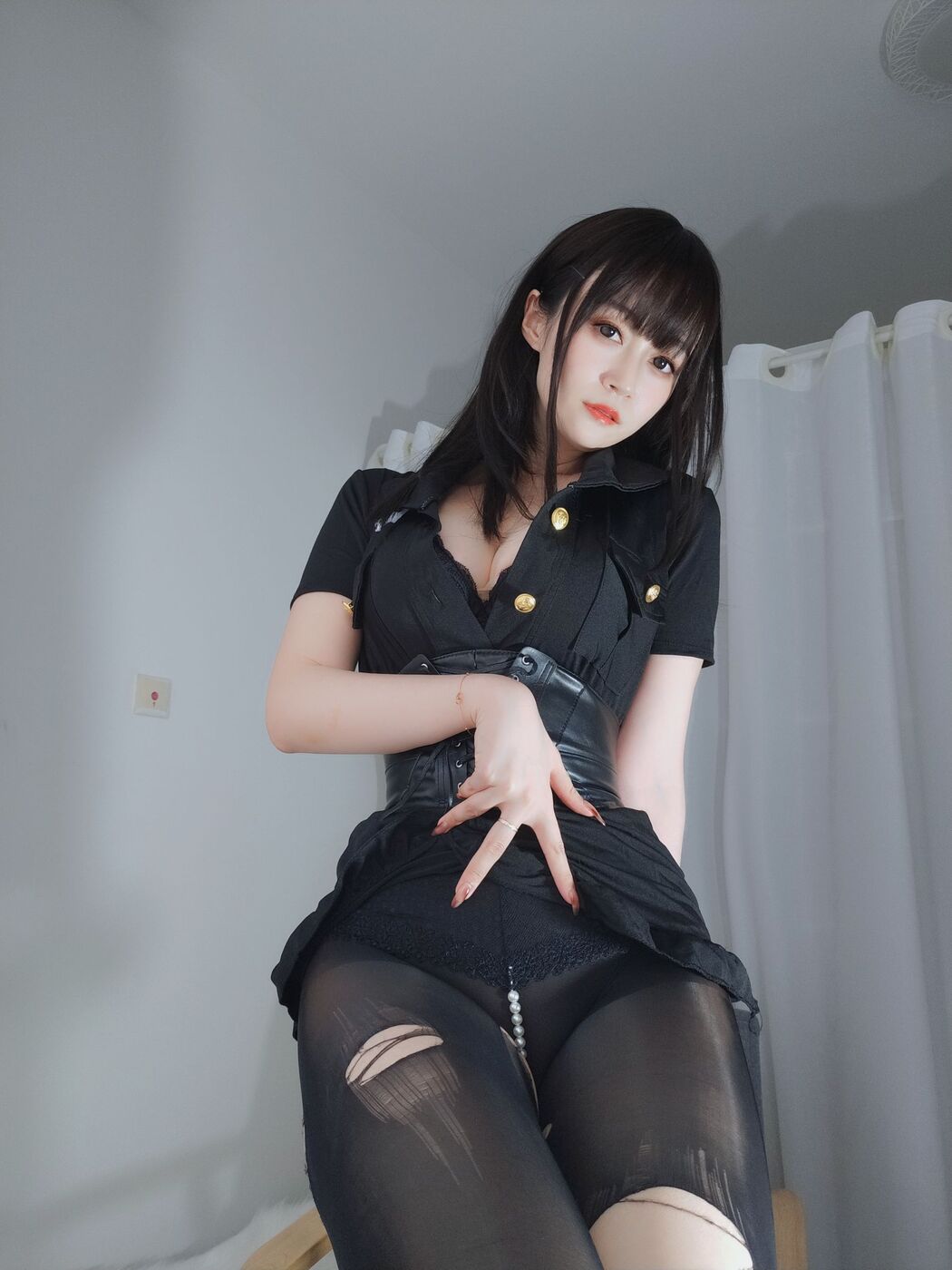 [COS Welfare] Miss Coser Baiyin - Shaking S Sister (Part 2)
