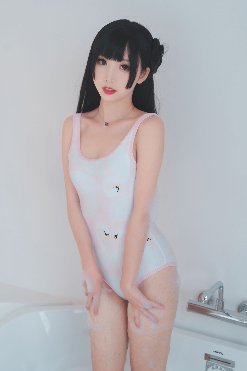 [COS Welfare] Cute and Popular Coser Noodle Fairy - Bathtub Bubble