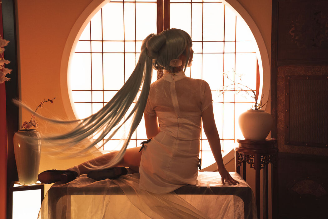 [COS Welfare] Cute and Popular Coser Noodle Fairy - Hatsune Cheongsam