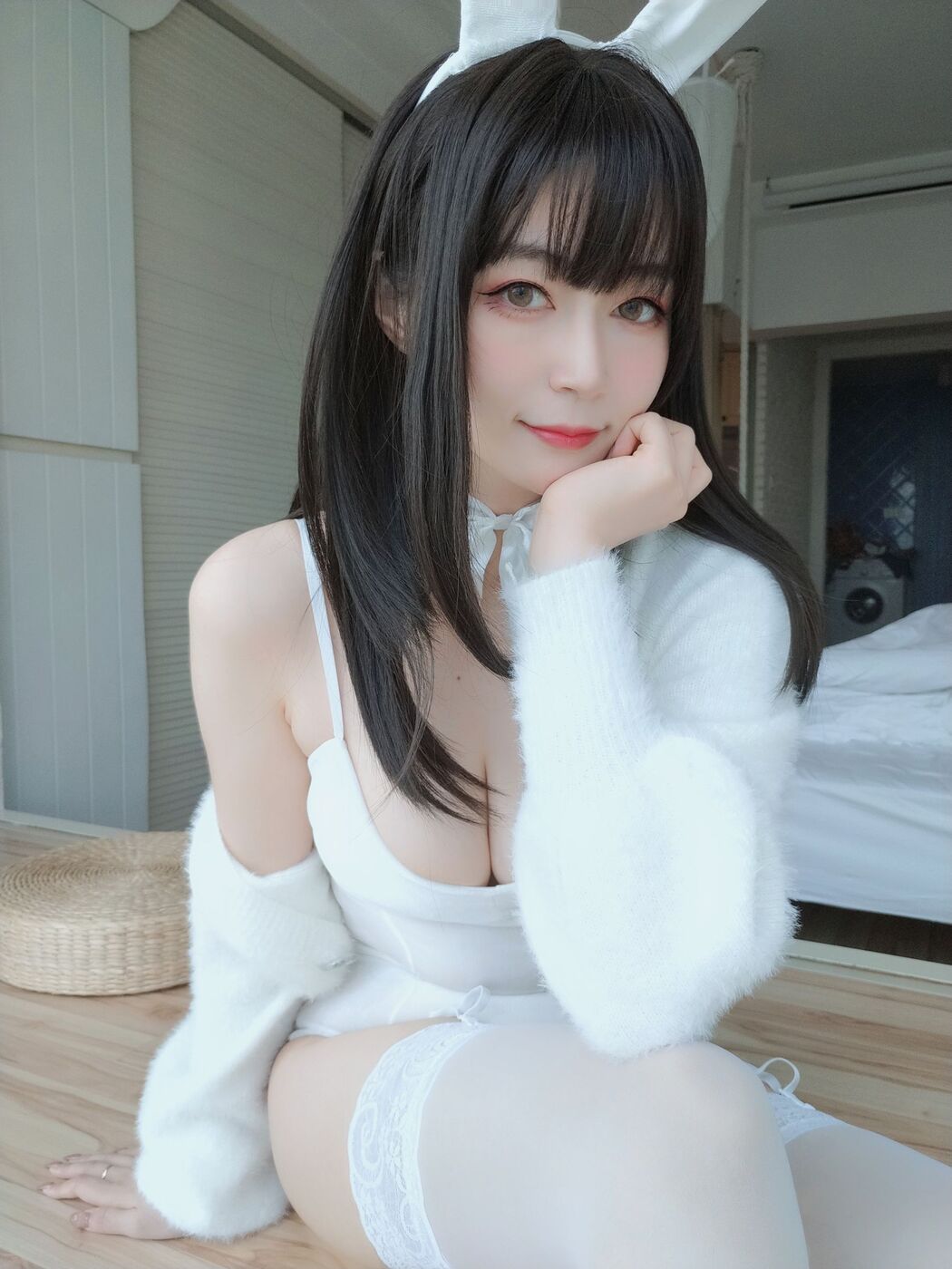 [COS Welfare] Miss Coser Baiyin - White Silk Rabbit