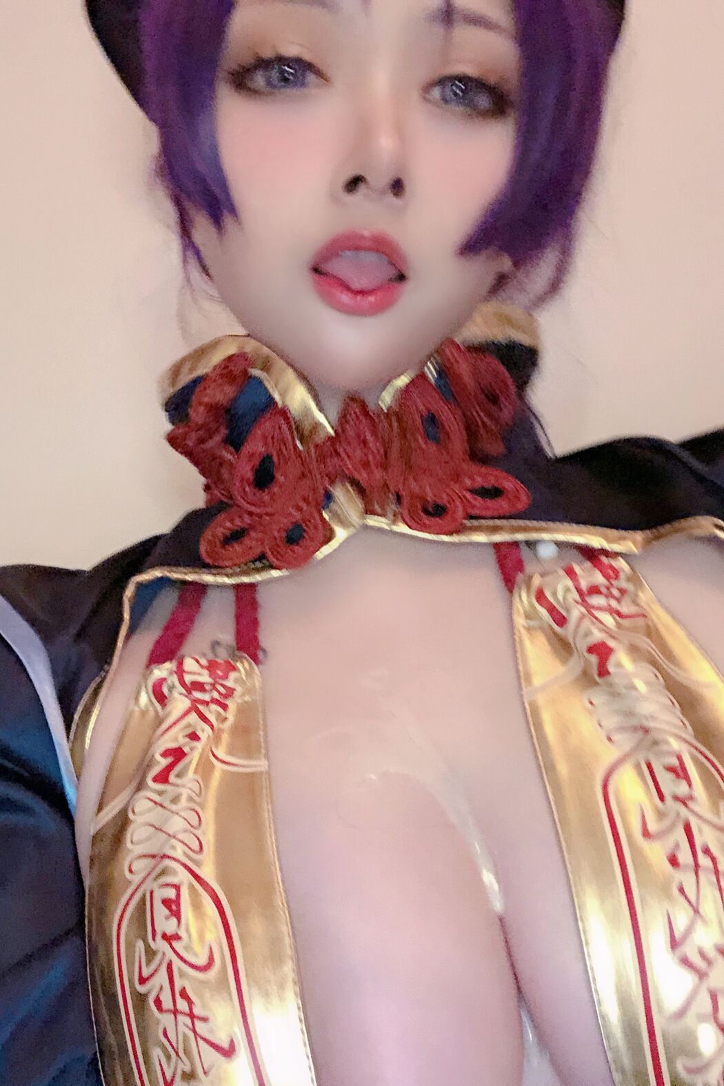 [COS Welfare] High-value coser Nian Nian_D - Selfie of a Zombie Girl with Milky Milk