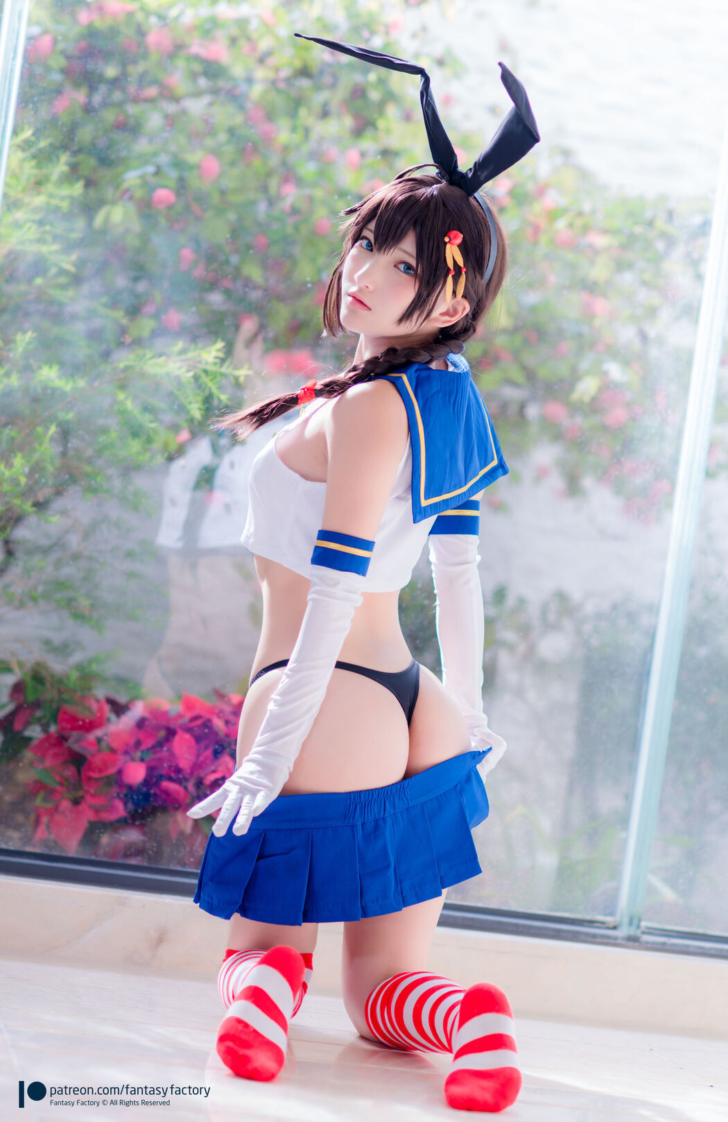 COSER Xiaoding "JK Uniform + Sailor Bunny Outside Shooting" [Fantasy Factory]
