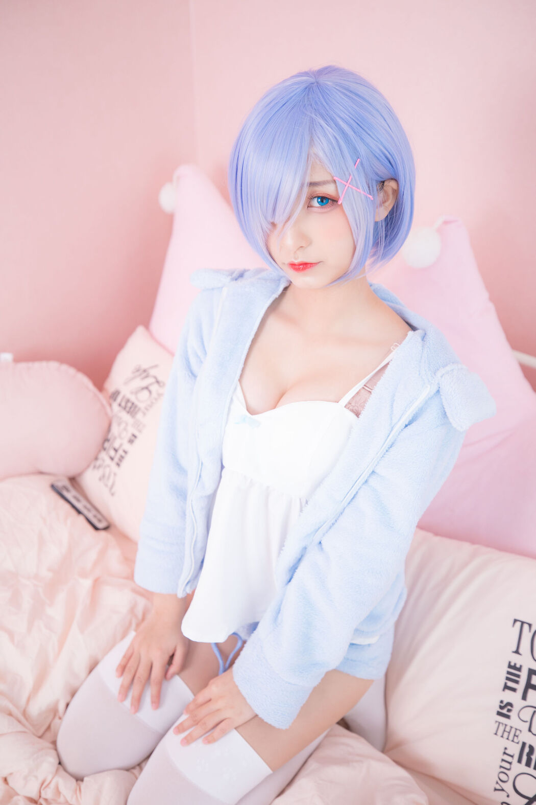 [Net 红 Coser] Furukawa kagura 《Bud》