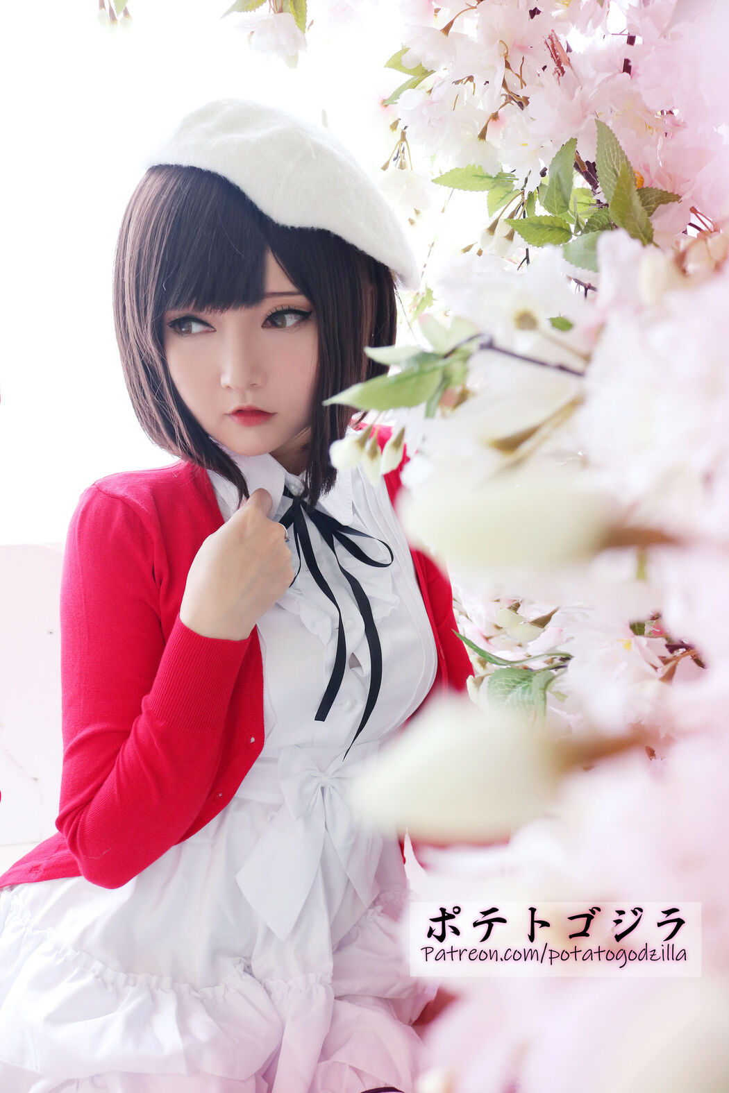 [COS Welfare] Miss Coser Potato Godzilla - Megumi Kato