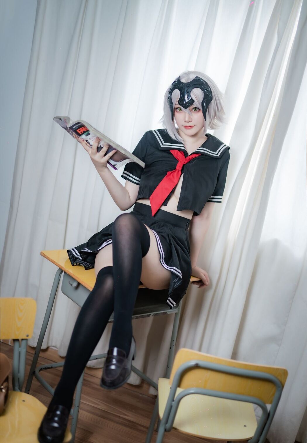 Coser@Halo_酱 – 黑贞校服