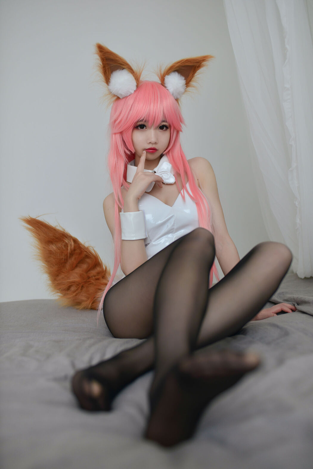 Miss Coser, Xueqi, "The Bunny Girl before Yuzao"