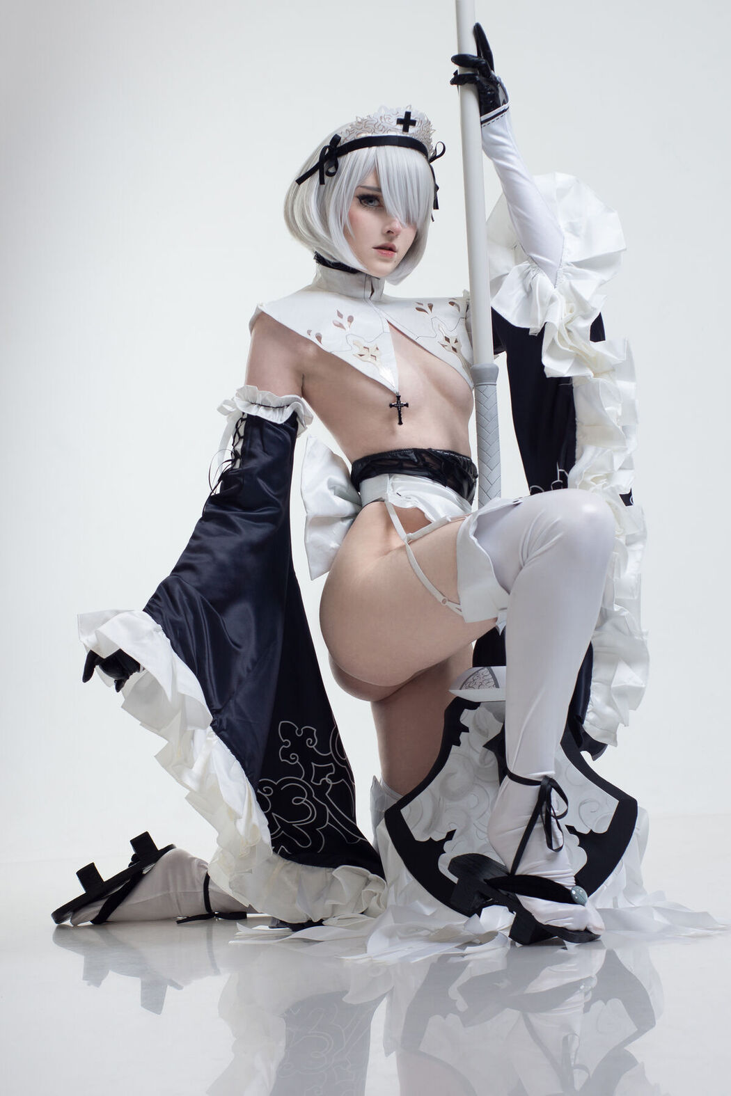 Coser@Candy_Ball &#8211; Maid 2B