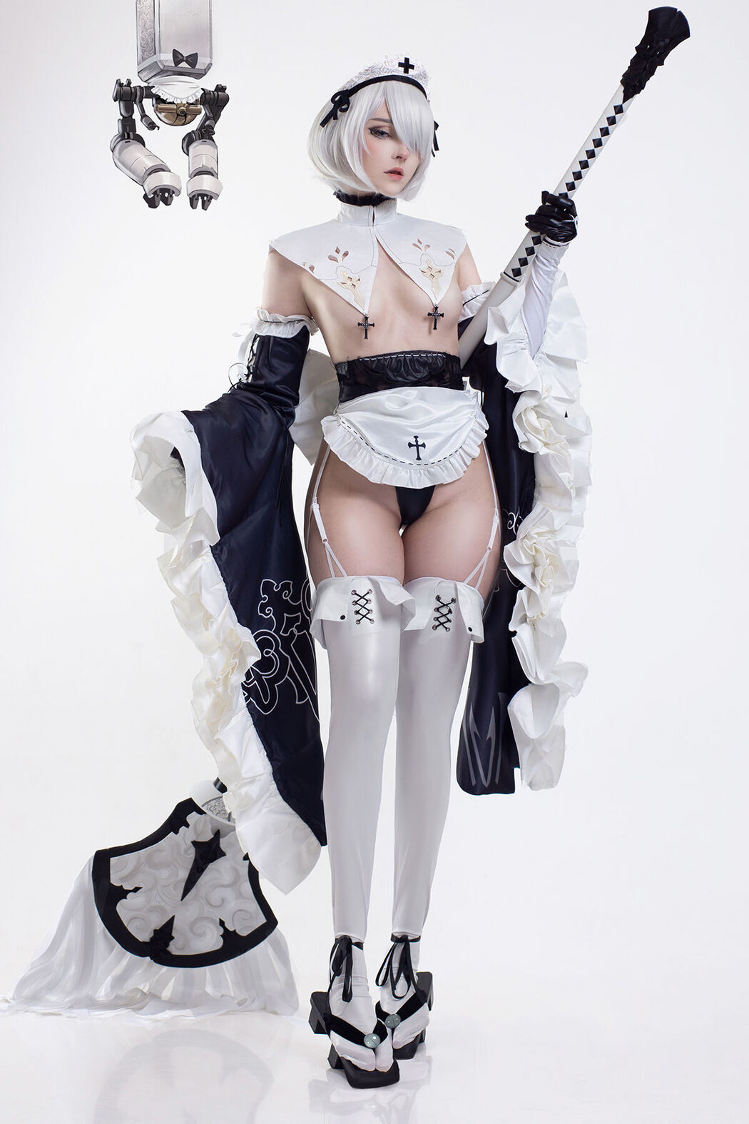 Coser@Candy_Ball – Maid 2B Cover Photo