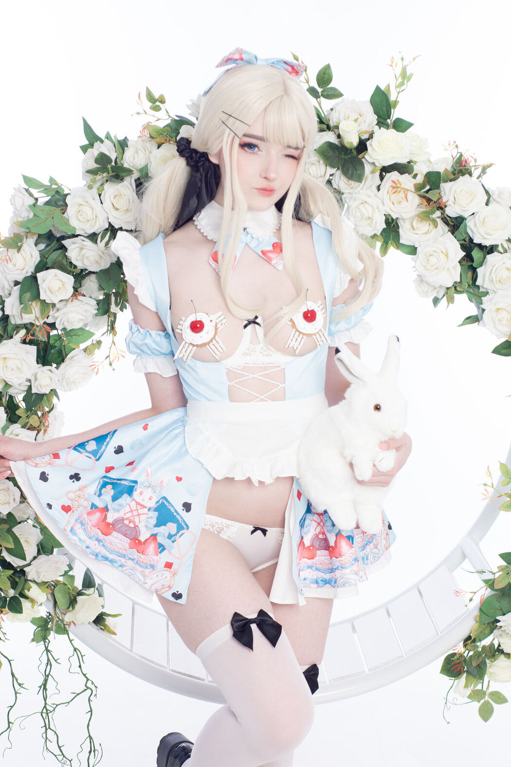 Coser@Candy_Ball – Alice in Easterland