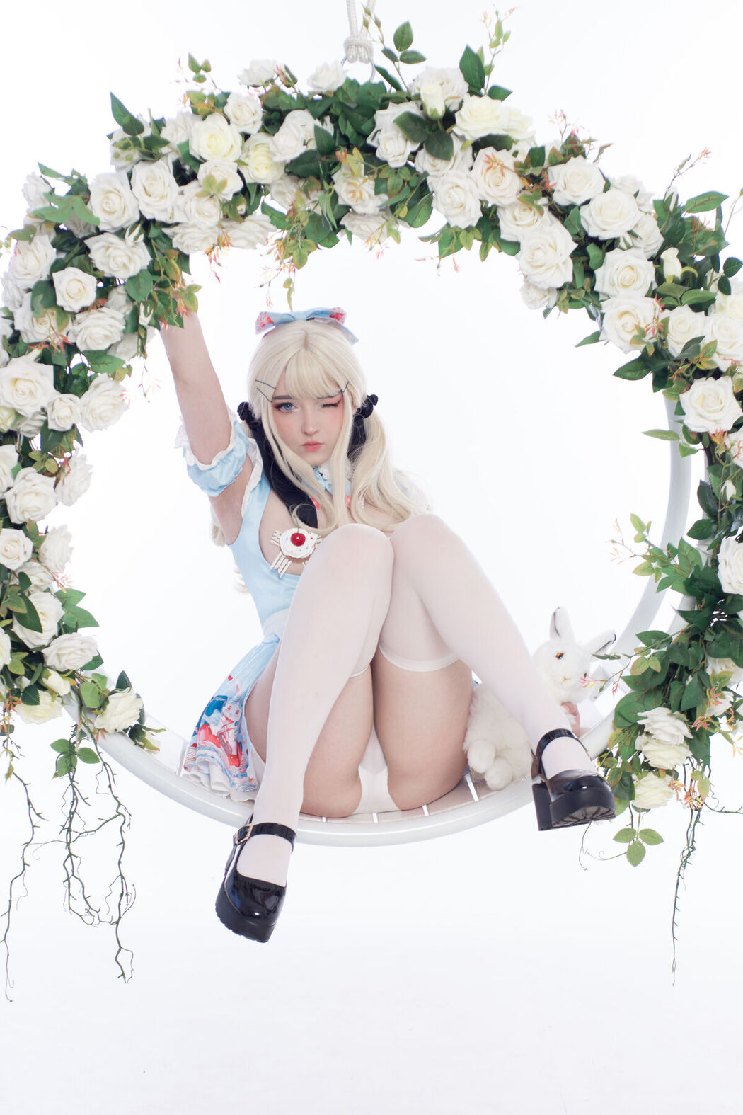 Coser@Candy_Ball – Alice in Easterland