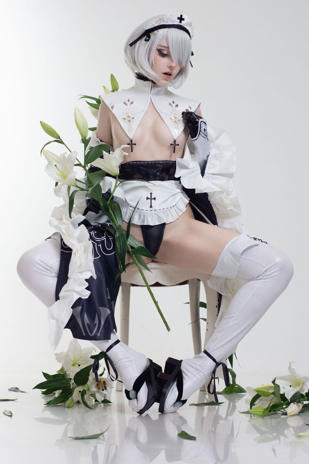 Coser@Candy_Ball &#8211; Maid 2B