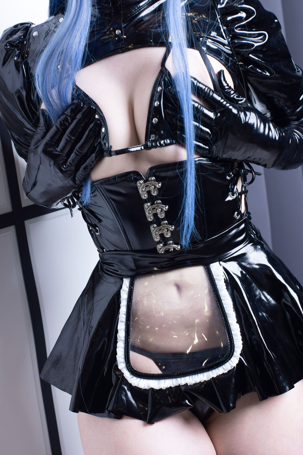 Coser@Candy_Ball &#8211; Latex Bunny Twins